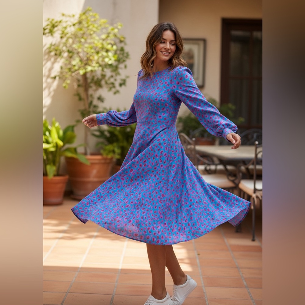 Elegant Blue and Pink Long Sleeve Dress